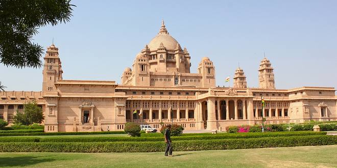 Royal palace named world’s best hotel - Traveler's Edition